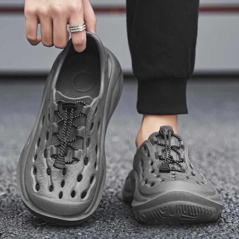 Local Stock Raya Outdoor Mens Sandals Personaliti Fesyen Luminous Clogs Shoes Upstream Wading Fishing Shoes Beige Hitam Saiz 40-45