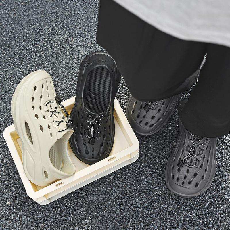 Local Stock Raya Outdoor Mens Sandals Personaliti Fesyen Luminous Clogs Shoes Upstream Wading Fishing Shoes Beige Hitam Saiz 40-45