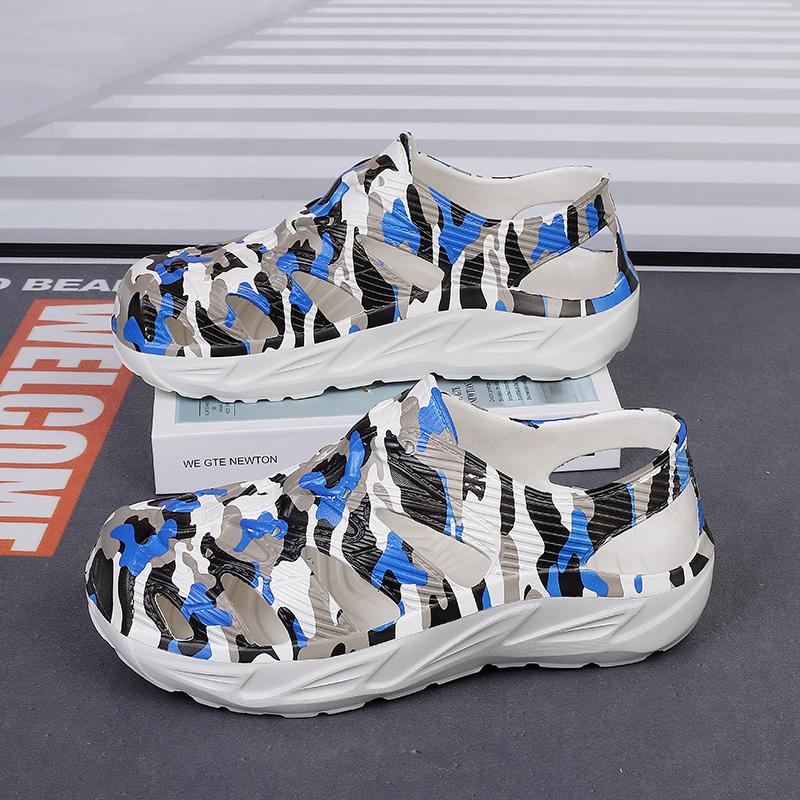 Sandal Lelaki Stok Tempatan Baharu Sandal Luar Bertapak Tebal Lembut Kasut Mendaki Sukan Kasual Flip NORMAL CUTTING Warna HITAM HIELA UKURAN 40-45